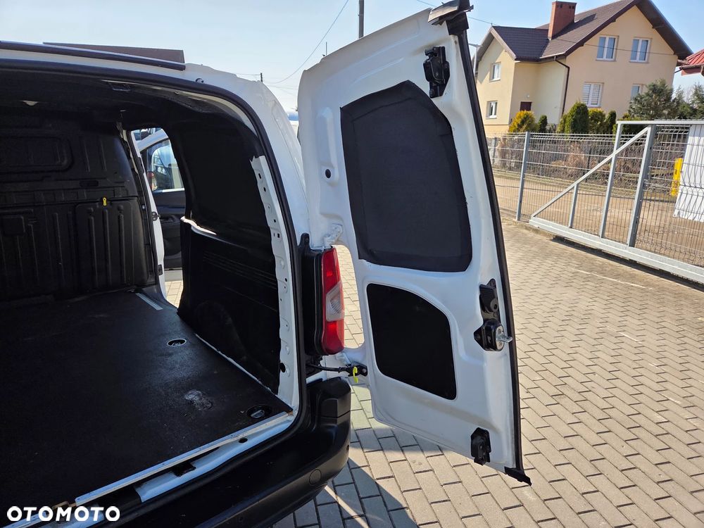 Opel Combo XL 1.5 CDTI Enjoy S&S - 21
