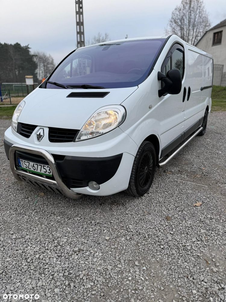 Renault Trafic - 2