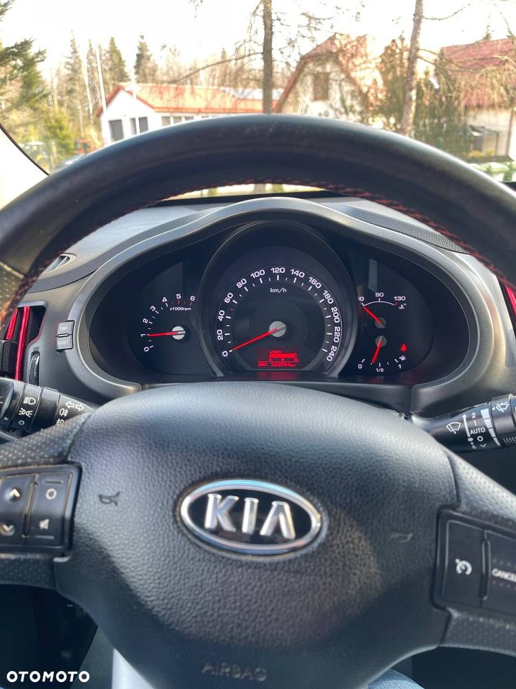 Kia Sportage - 13