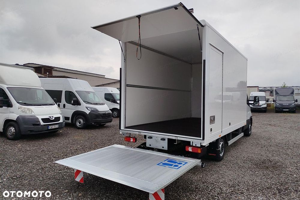 Iveco Daily 35S18 Kontener 8EP + Winda 3.0 180KM - 11