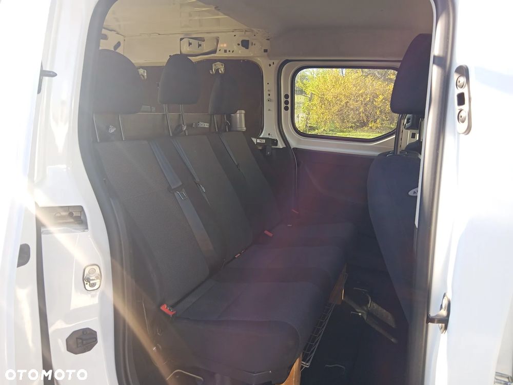Opel Combo Cargo - 4