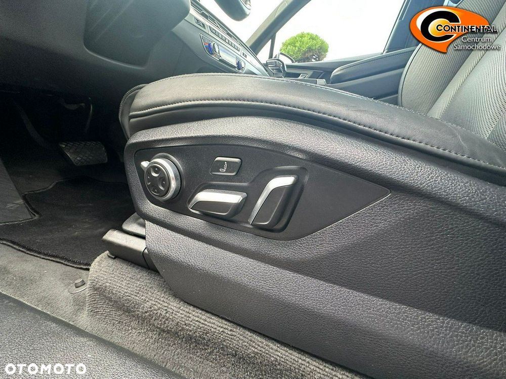 Audi Q7 - 6