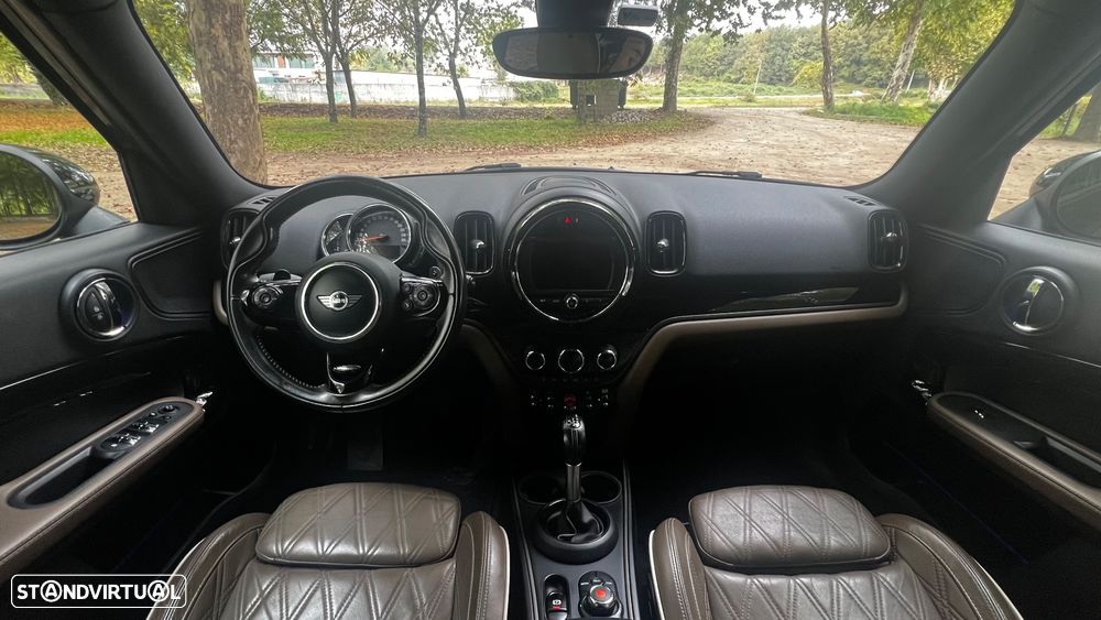 MINI Countryman Cooper SD ALL4 Auto - 19