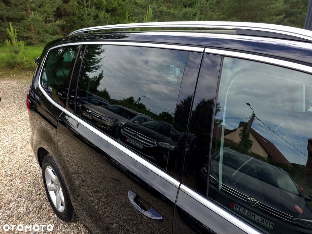 Volkswagen Sharan 2.0 TDI Highline - 28