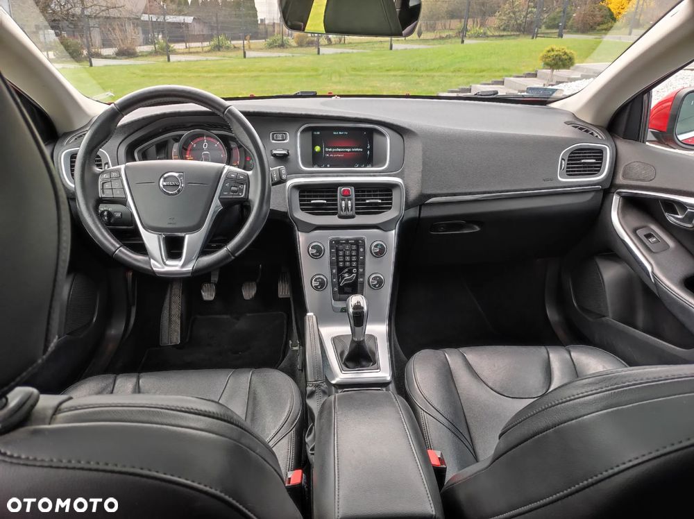 Volvo V40 D2 Inscription - 19
