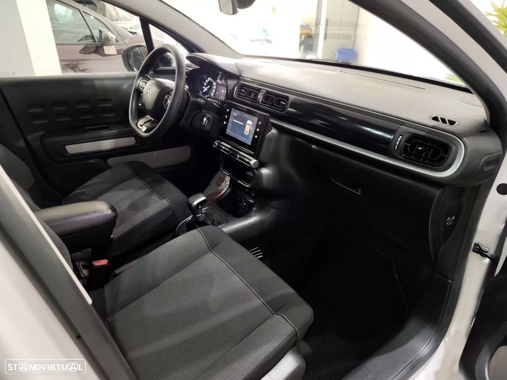 Citroën C3 1.2 PureTech Shine EAT6 - 23