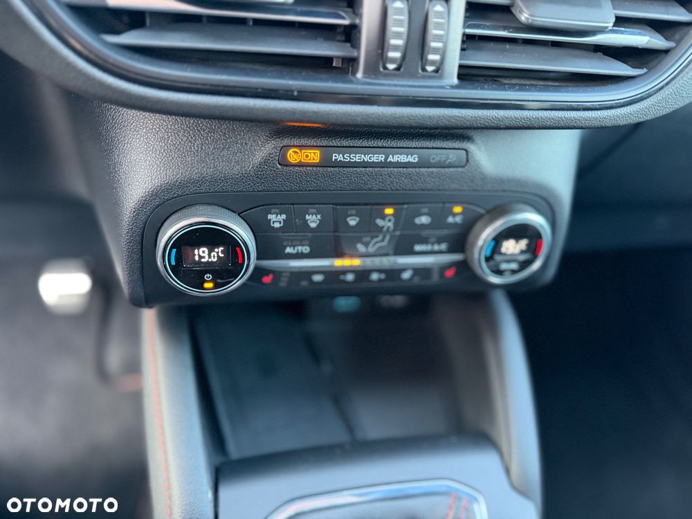 Ford Kuga 1.5 EcoBoost FWD ST-Line ASS GPF - 29