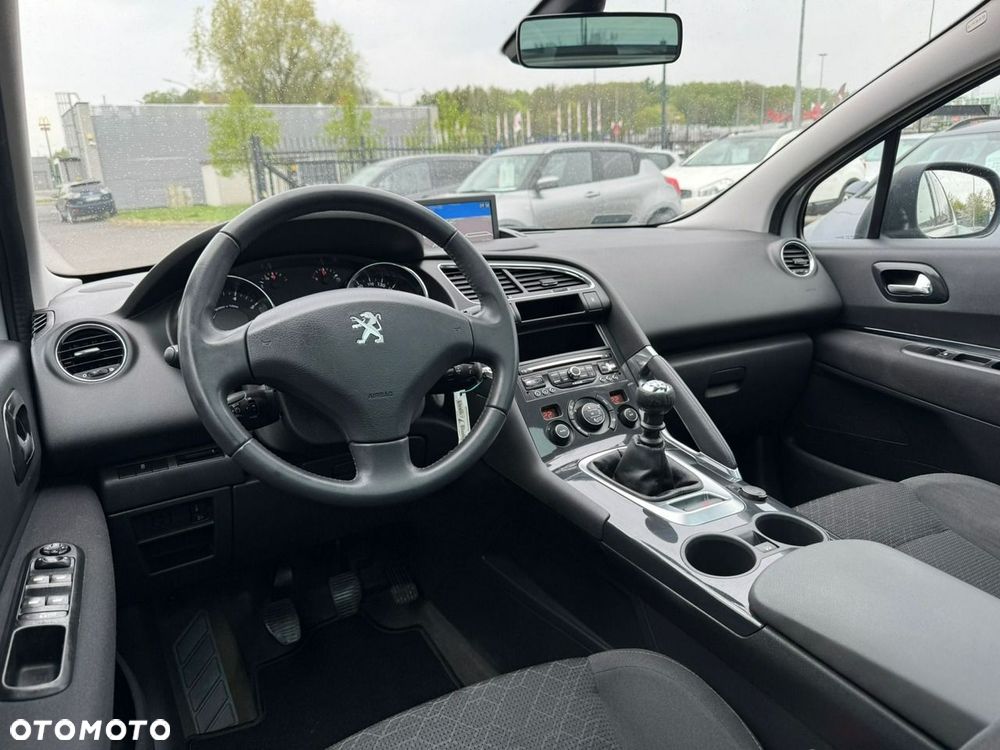 Peugeot 3008 1.6 THP Allure - 16