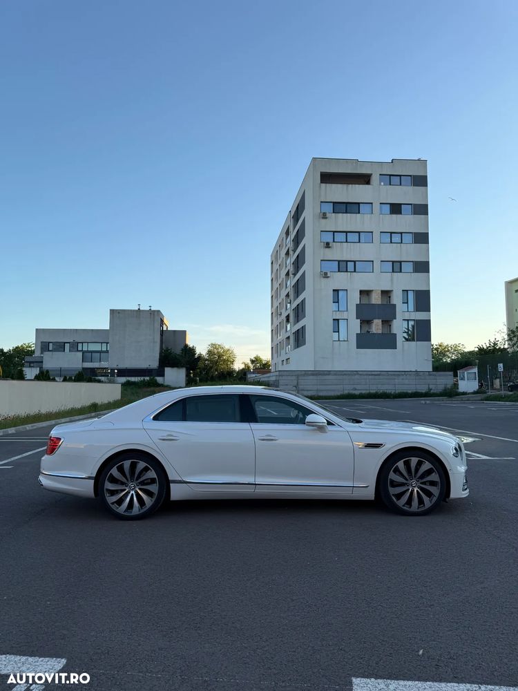 Bentley Flying Spur - 7