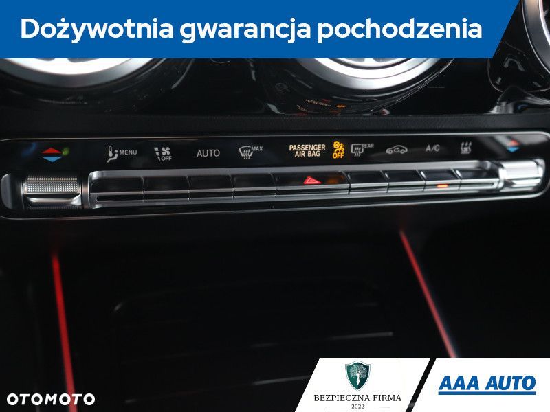 Mercedes-Benz EQA - 23