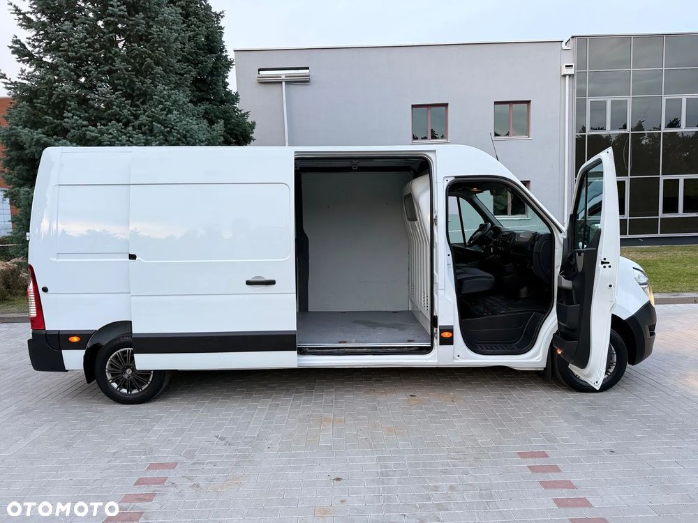 Nissan NV400 - 30