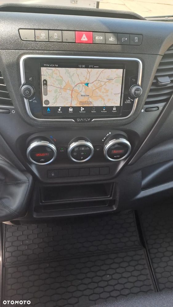 Iveco 35S18V Chłodnia Izoterma Furgon Maxi Izolowany Blaszak Krajowy 3l 180KM Ledy Nawigacja - 9