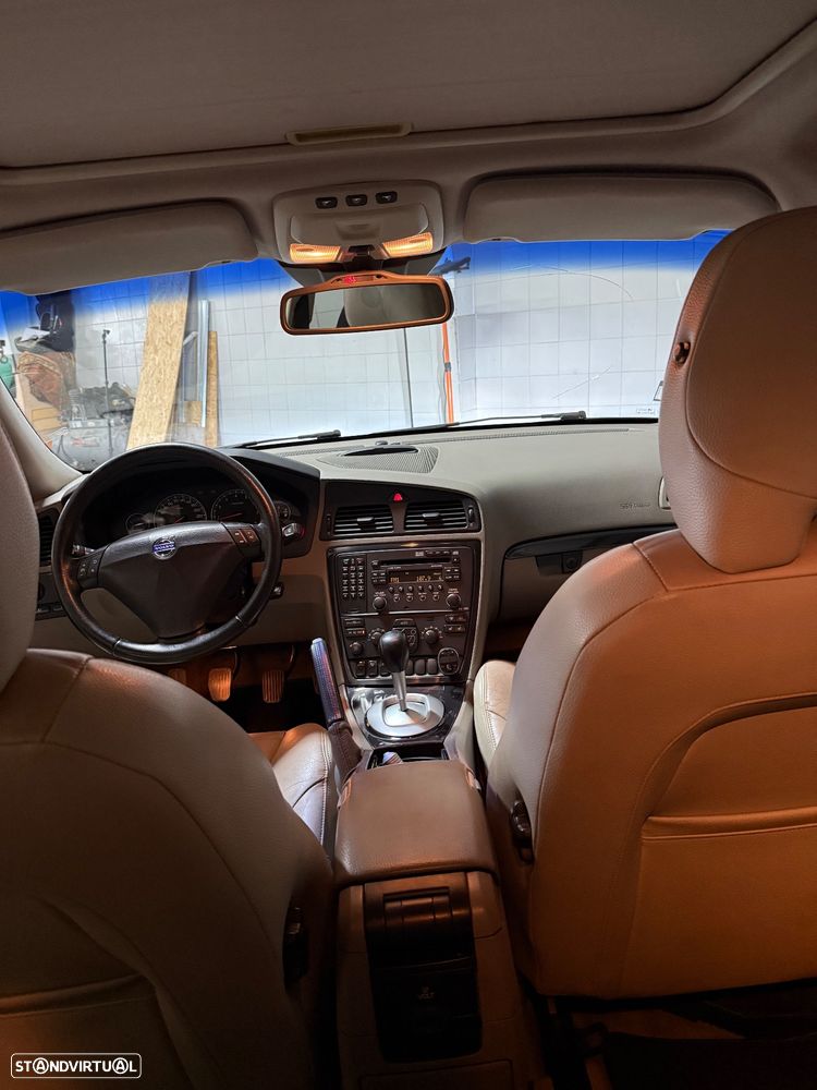 Volvo S60 2.5 T AWD - 2