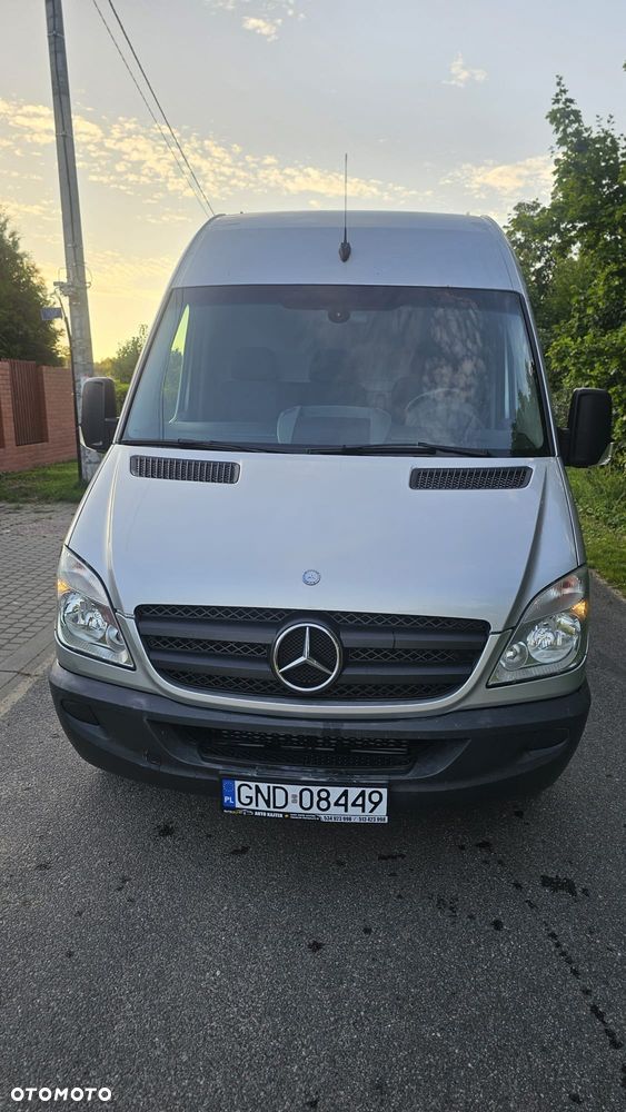Mercedes-Benz Sprinter - 8
