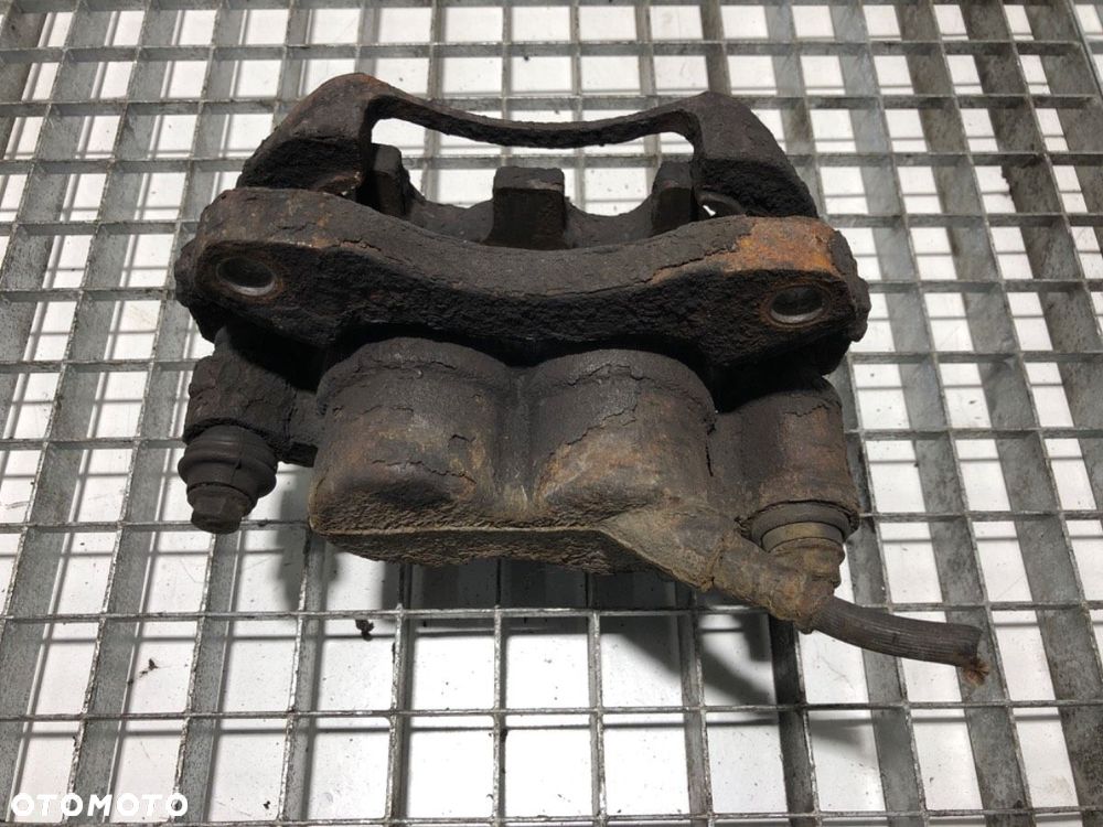 ZACISK LEWY PRZÓD - 45.00 PLN - RENAULT MASTER II Skrzynia (FD) 1998 - 2022 2.5 dCi 88 kW [120 KM] - 4