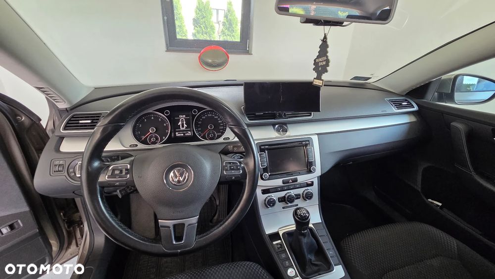 Volkswagen Passat 1.4 TSI Comfortline - 6