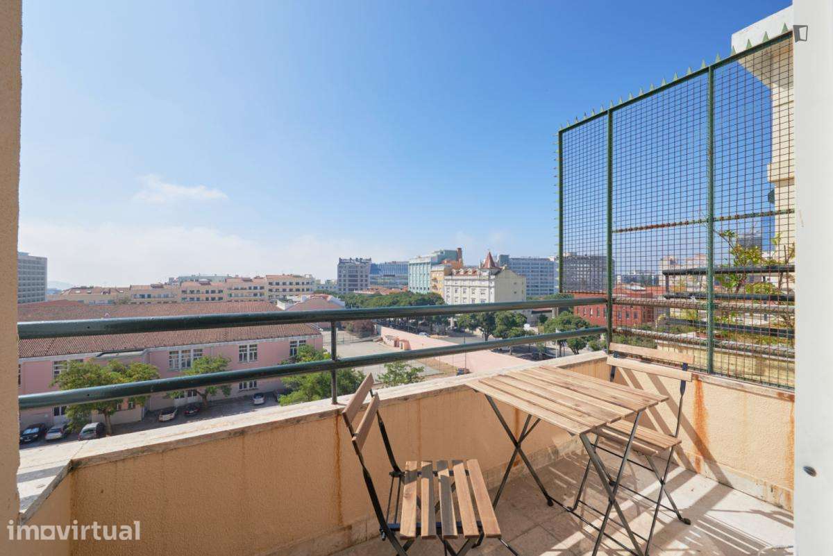 Quarto - localizado em Marquês de Pombal Lisbon - Grande imagem: 5/12