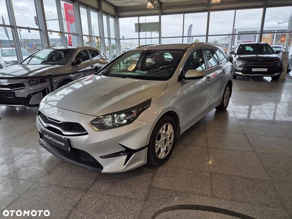 Kia Ceed 1.5 T-GDI M - 2