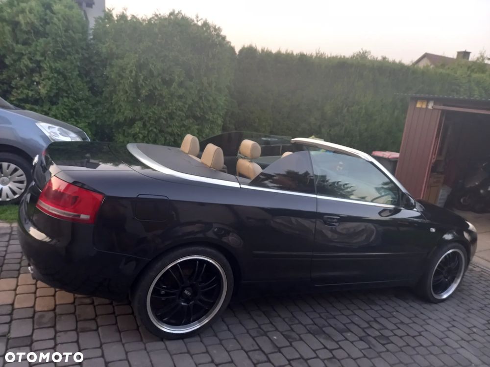 Audi A4 Cabrio - 11