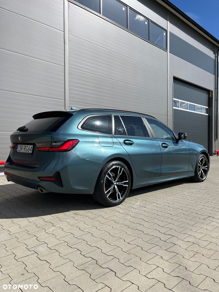 BMW Seria 3 318d - 3
