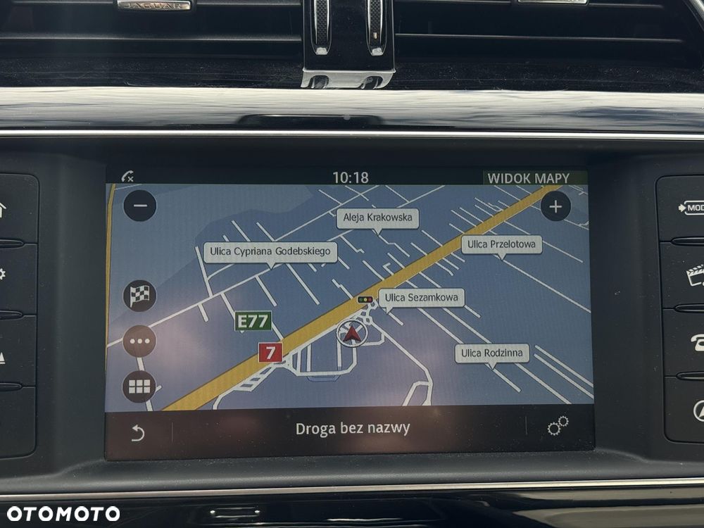 Jaguar F-Pace 20d AWD R-Sport - 29