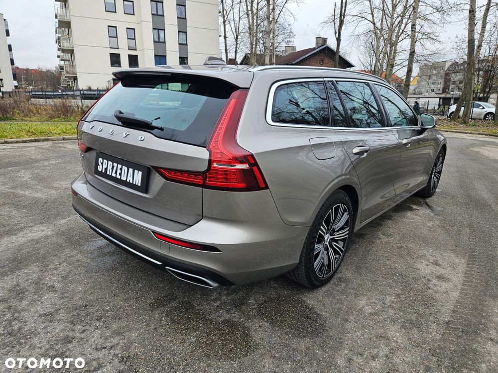 Volvo V60 T6 AWD Recharge Geartronic Inscription Expression - 19