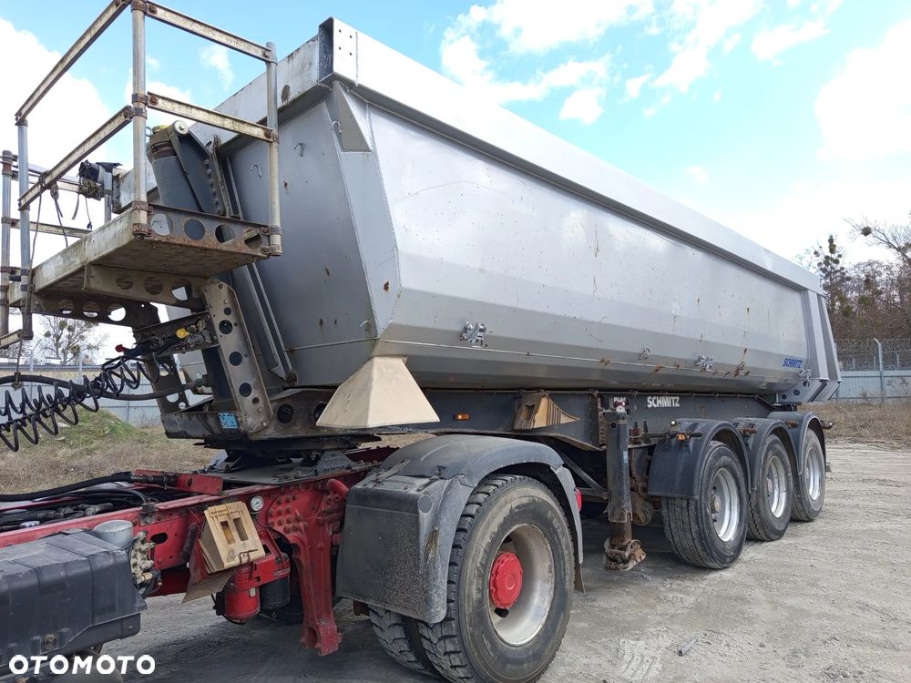 Schmitz Cargobull SKI 24  stalowa - 3