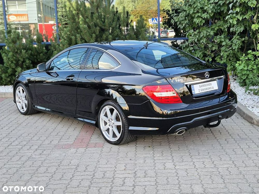 Mercedes-Benz Klasa C 180 CGI BlueEff - 6