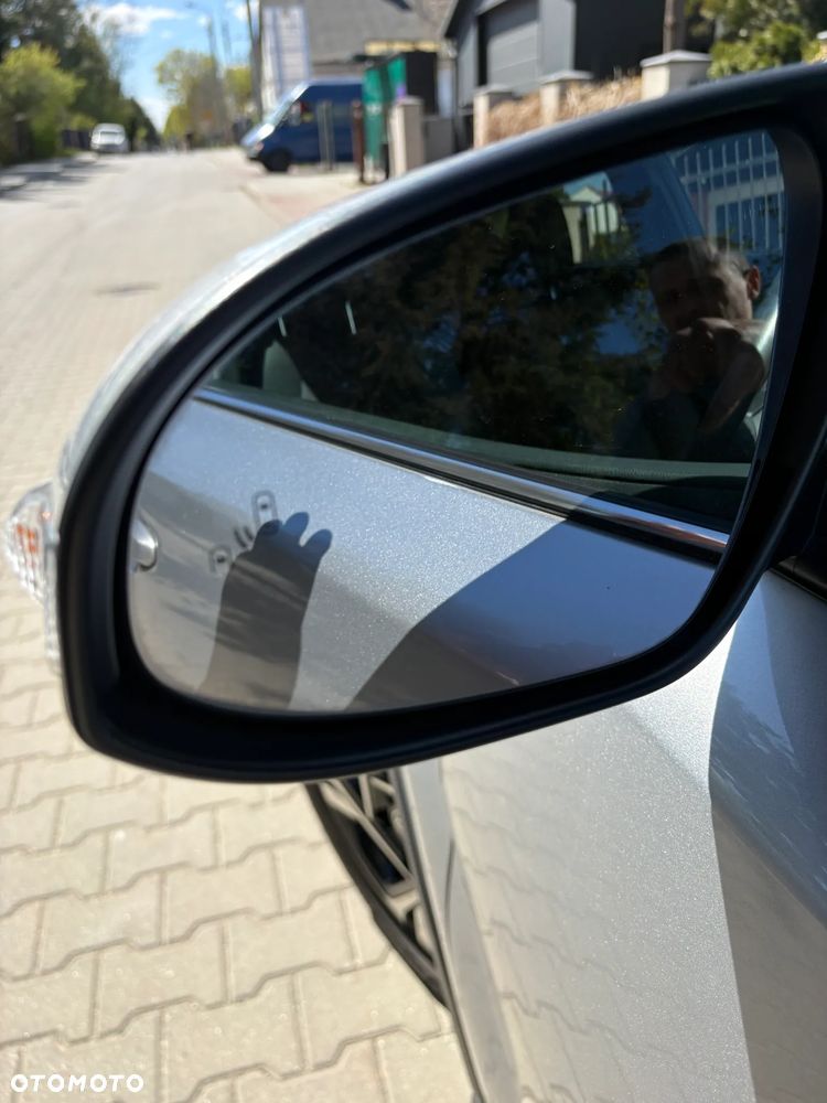 Toyota C-HR Business-Edition - 19