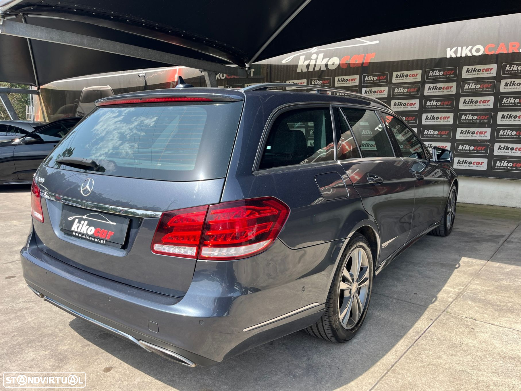 Mercedes-Benz E 300 Bluetec Hybrid Avantgarde - 9