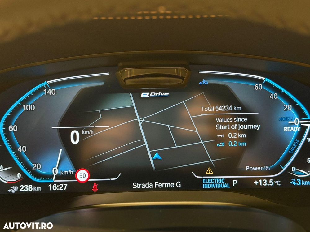 BMW Seria 5 530e xDrive AT PHEV - 35