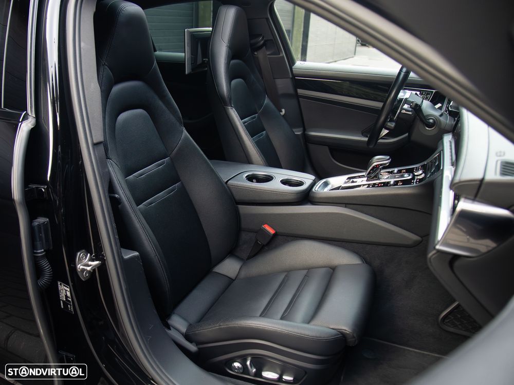 Porsche Panamera 4 E-Hybrid - 20