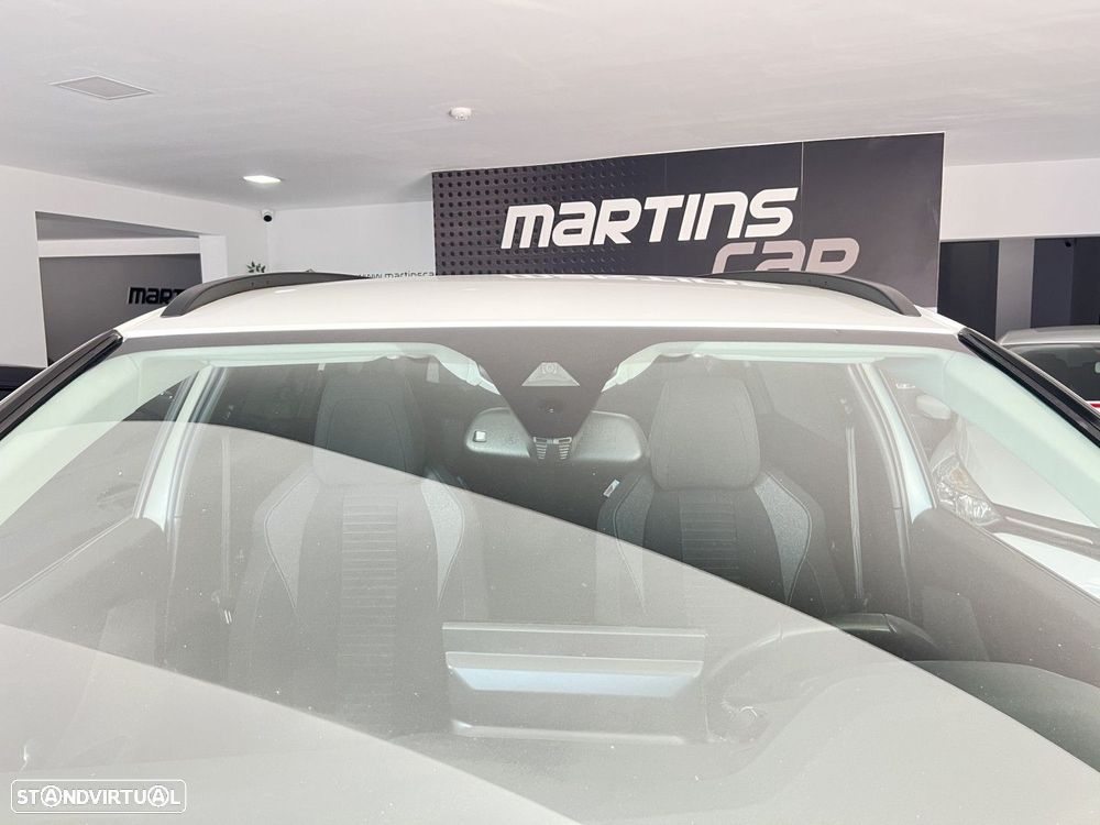 Peugeot 5008 1.2 PureTech Allure Pack EAT8 - 26
