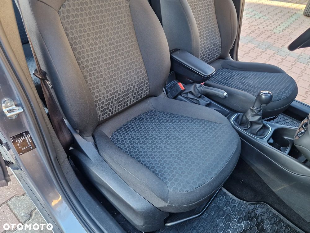 Opel Corsa 1.4 Enjoy - 23