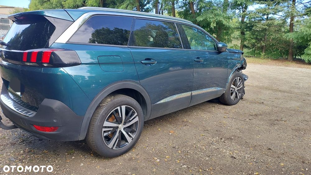 Peugeot 5008 1.2 PureTech Allure Pack S&S EAT8 - 9
