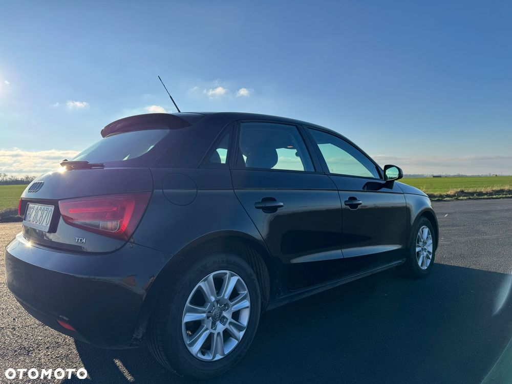 Audi A1 Sportback 1.6 TDI Attraction - 5
