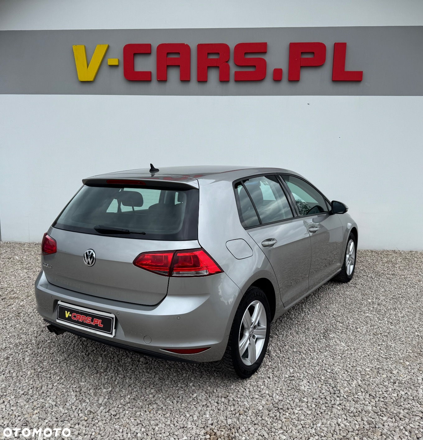 Volkswagen Golf 2.0 BlueTDI Highline - 35