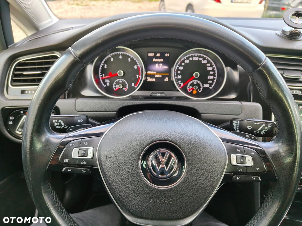 Volkswagen Golf 1.4 TSI BMT Highline DSG - 16