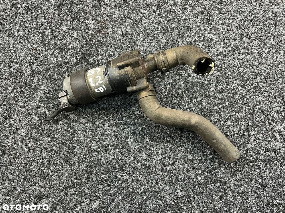 mercedes w203 lift 2.2 cdi pompka pompa obiegu wody A2038350164 - 3