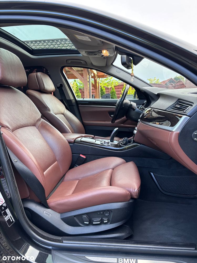BMW Seria 5 ver-525d - 11