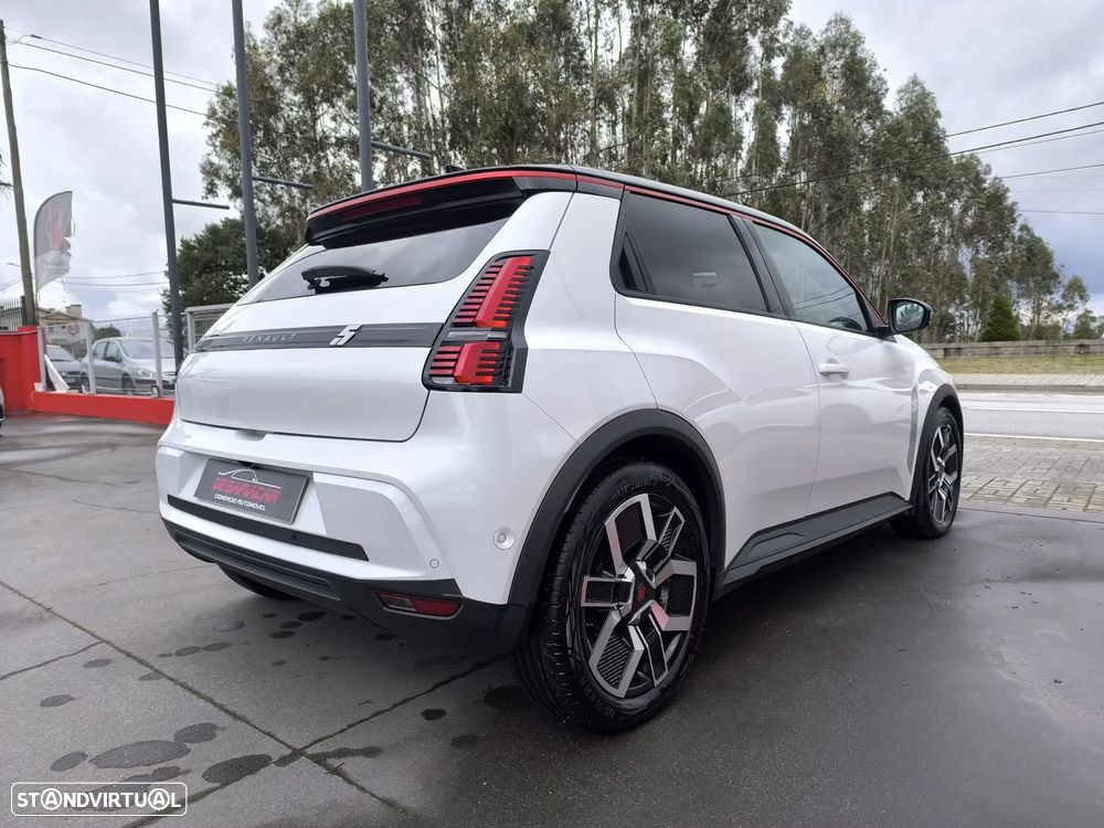 Renault 5 E-Tech Evolution 150 Comfort Range - 12