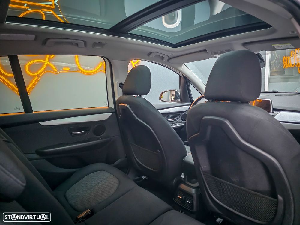 BMW 216 Gran Tourer d Aut. Advantage - 19