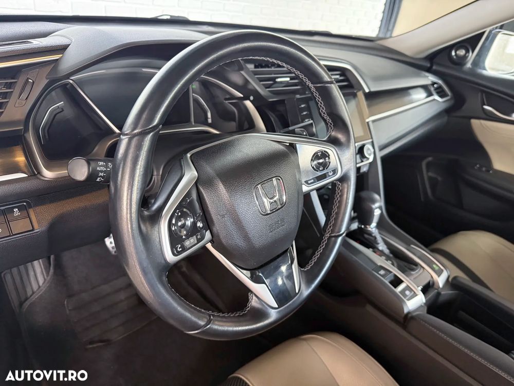 Honda Civic - 9