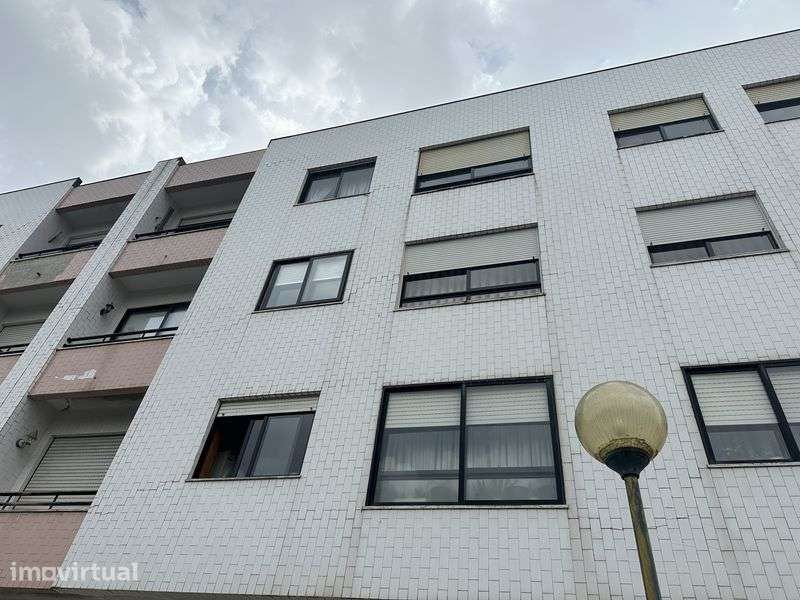 Apartamento T 3 Santa Maria de Lamas - Grande imagem: 2/12