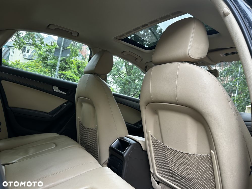 Audi A4 Limousine - 21
