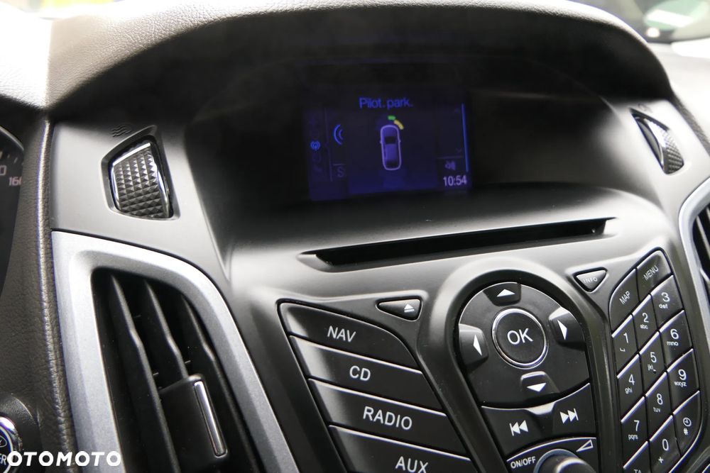 Ford Focus 1.6 Ti-VCT Titanium - 32