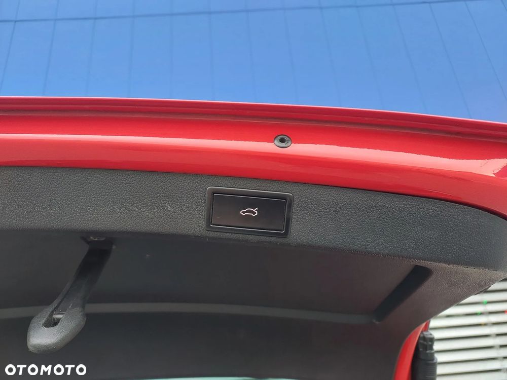 Skoda Octavia 2.0 TDI Elegance - 28