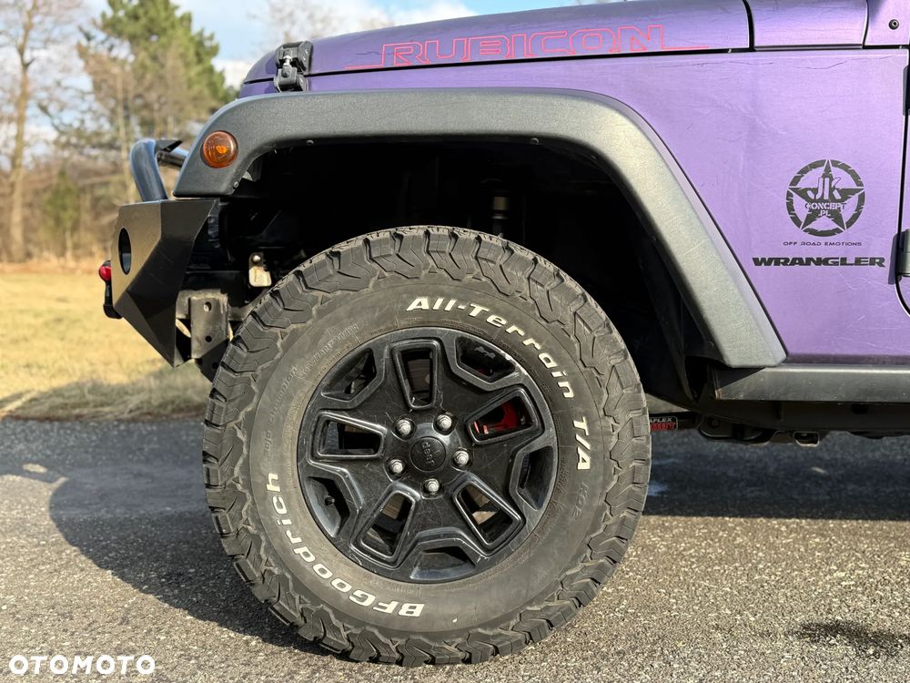 Jeep Wrangler - 12