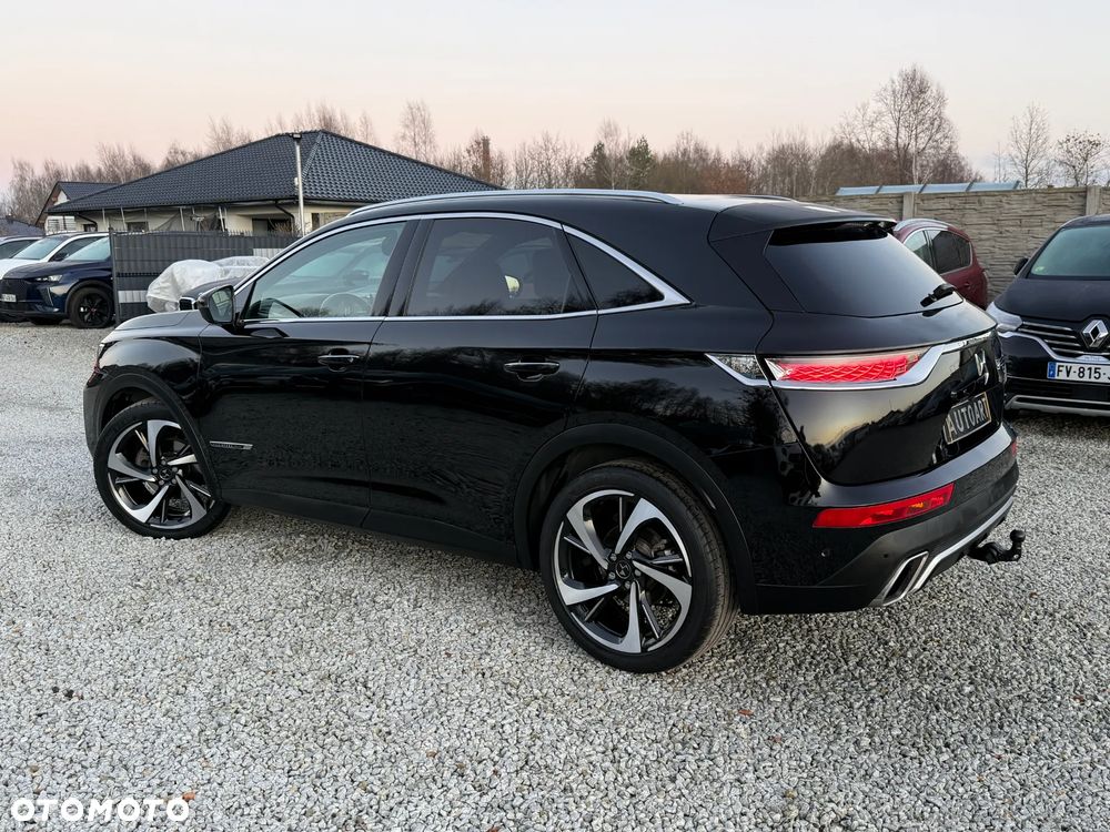 DS Automobiles DS 7 Crossback - 11
