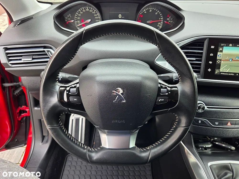 Peugeot 308 1.6 BlueHDi Business Line S&S - 19
